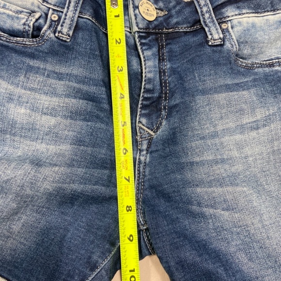 mavi pixie short - Picture 5 of 6